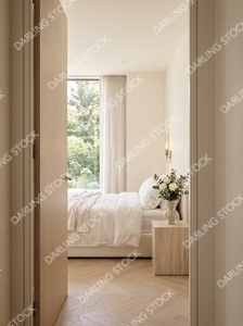 DS_TheMaisonEditAICollection_WM_76
